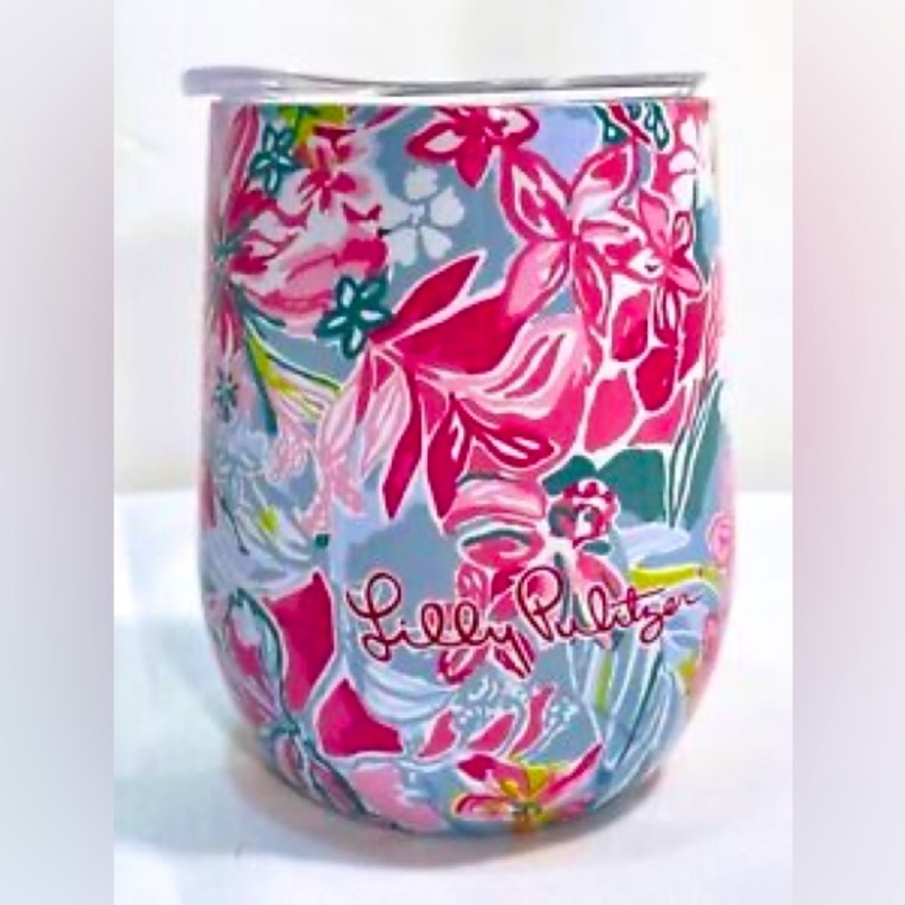 NWT 🌸LILLY PULITZER🌸 Stemless Travel Tumbler … *HOT ON THE SCENE* … 12 oz